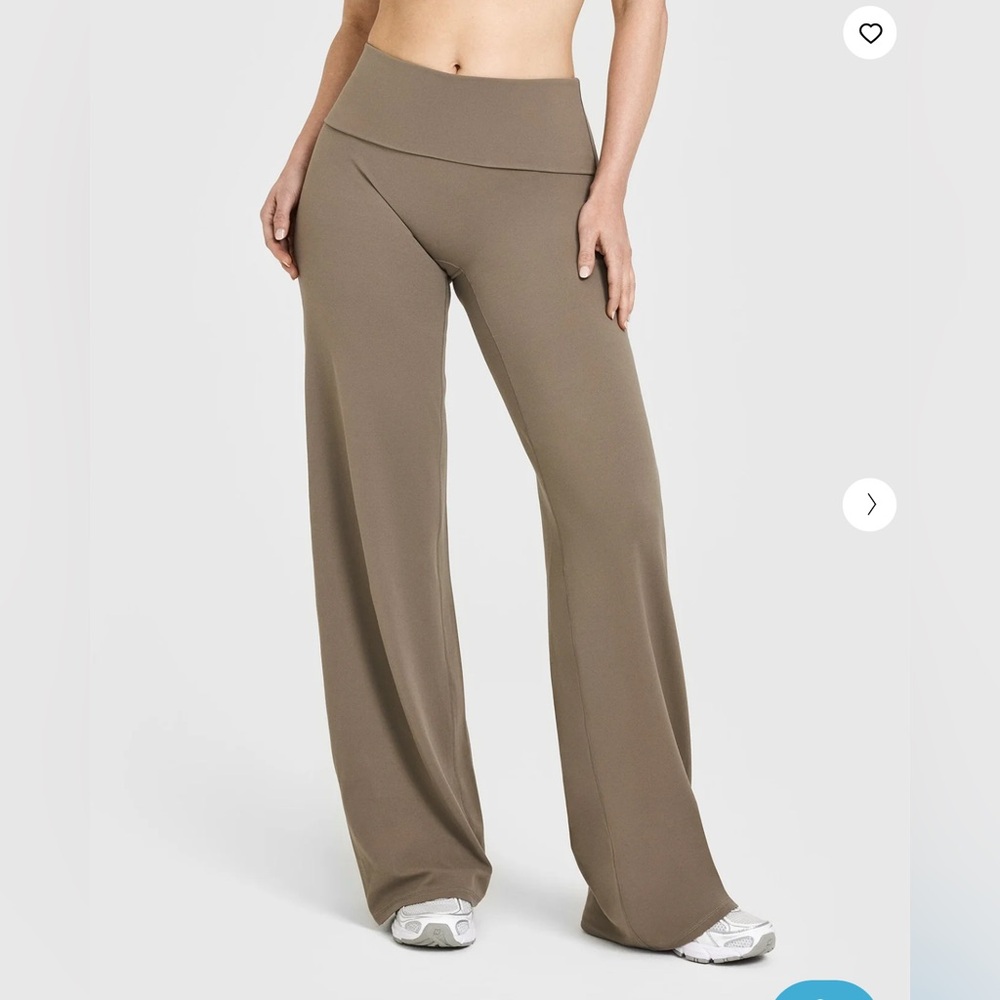 Softmotion fold over straight leg bottoms